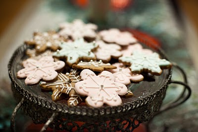 Gingerbread snowflakes